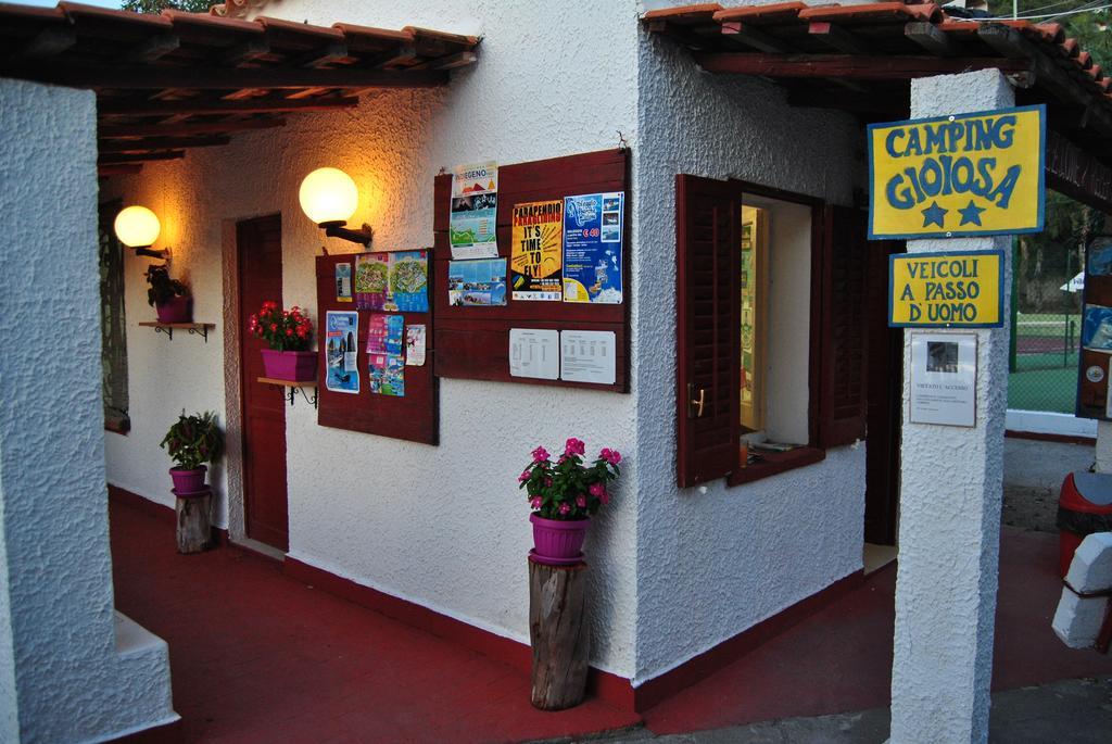 Camping B&B Gioiosa Gioiosa Marea Ngoại thất bức ảnh