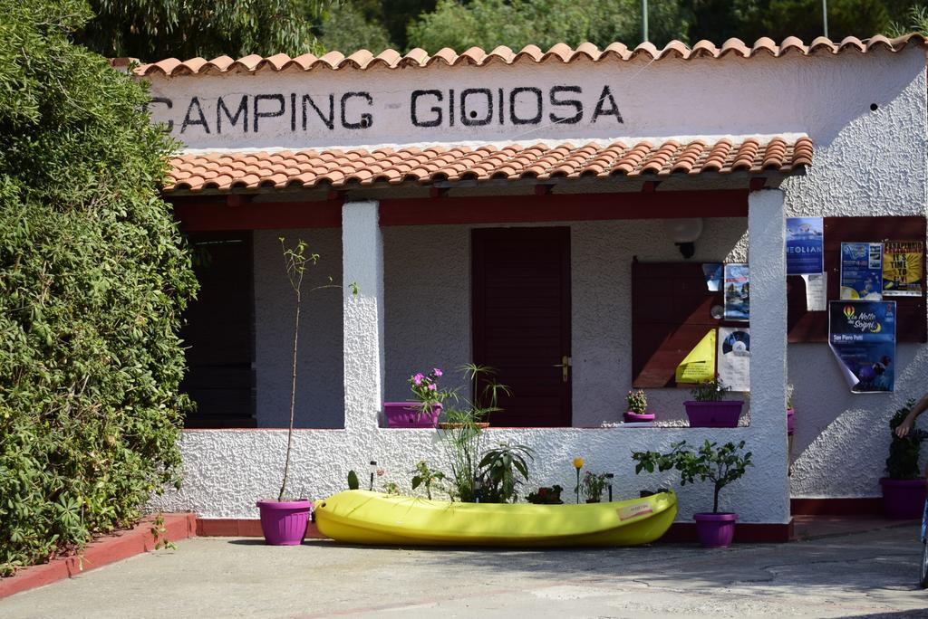 Camping B&B Gioiosa Gioiosa Marea Ngoại thất bức ảnh